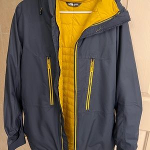The North face, men’s coat size L, navy and yellow.